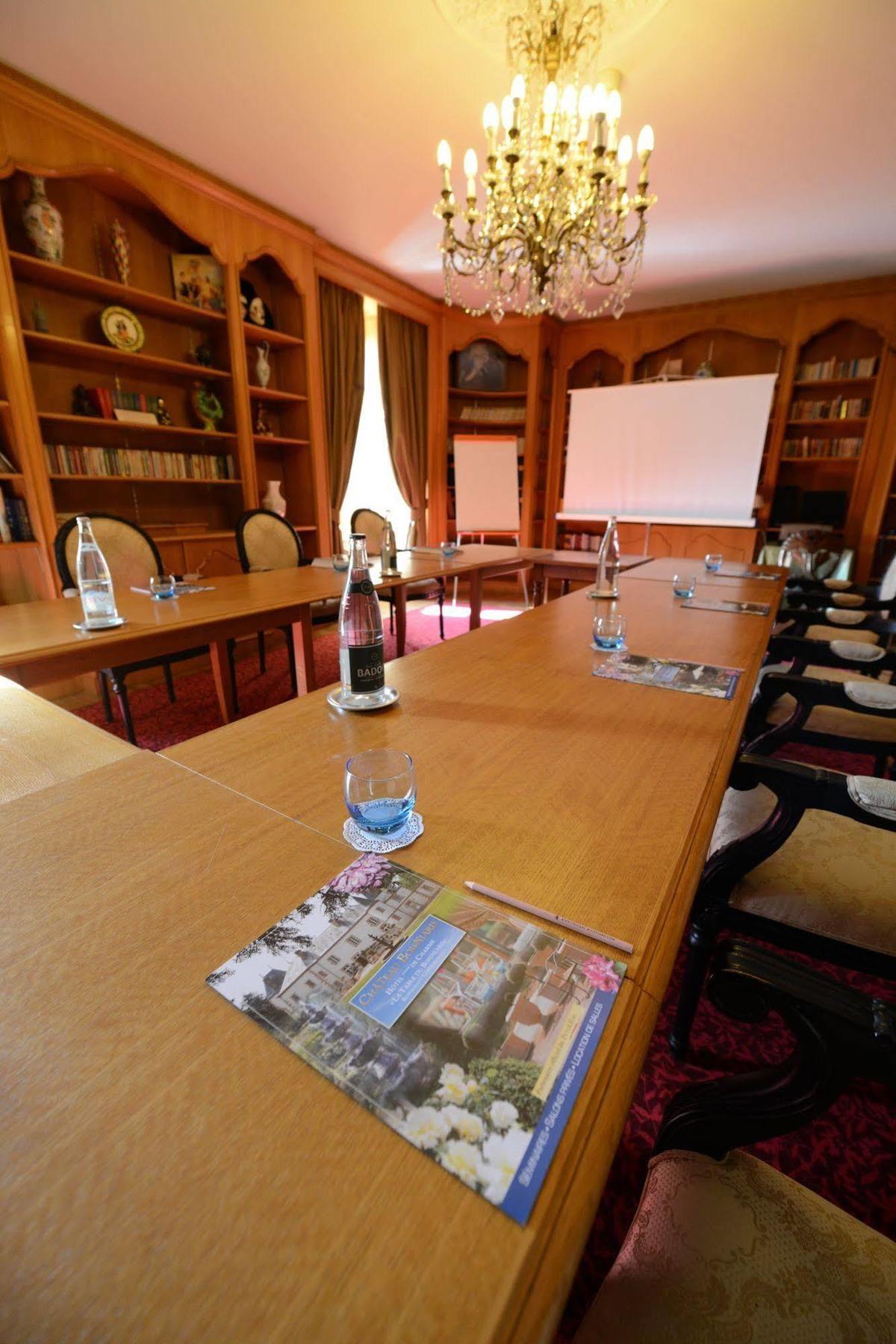 Cit'Hotel Le Relais Du Boisniard Chambretaud Εξωτερικό φωτογραφία