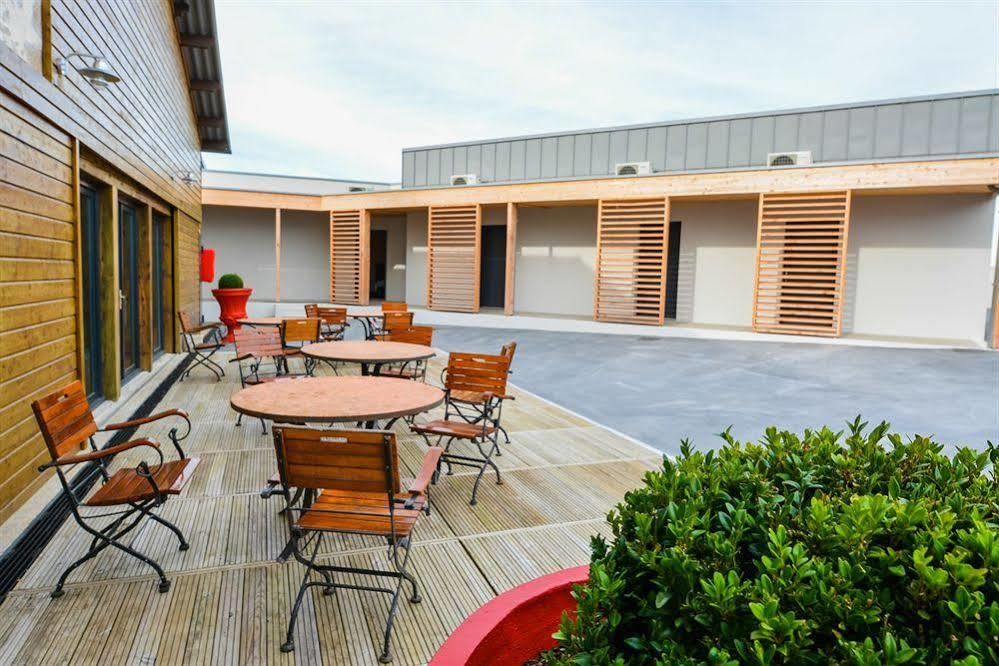 Cit'Hotel Le Relais Du Boisniard Chambretaud Εξωτερικό φωτογραφία